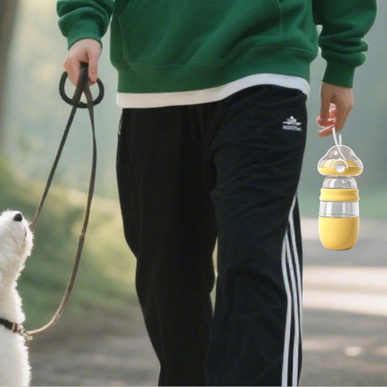 2-in-1 Dog Water Bottle Main| Yiran Sportslife