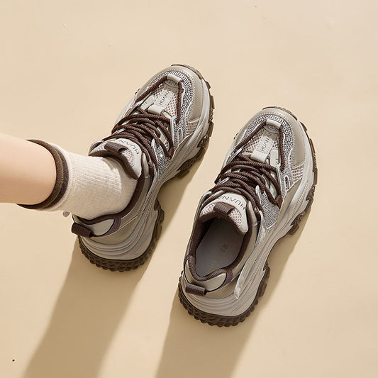 Women Low-Top Sneakers