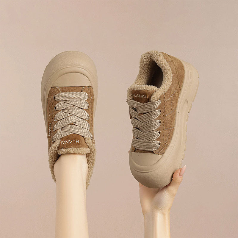 Women's Flat-Sole Sports Shoes