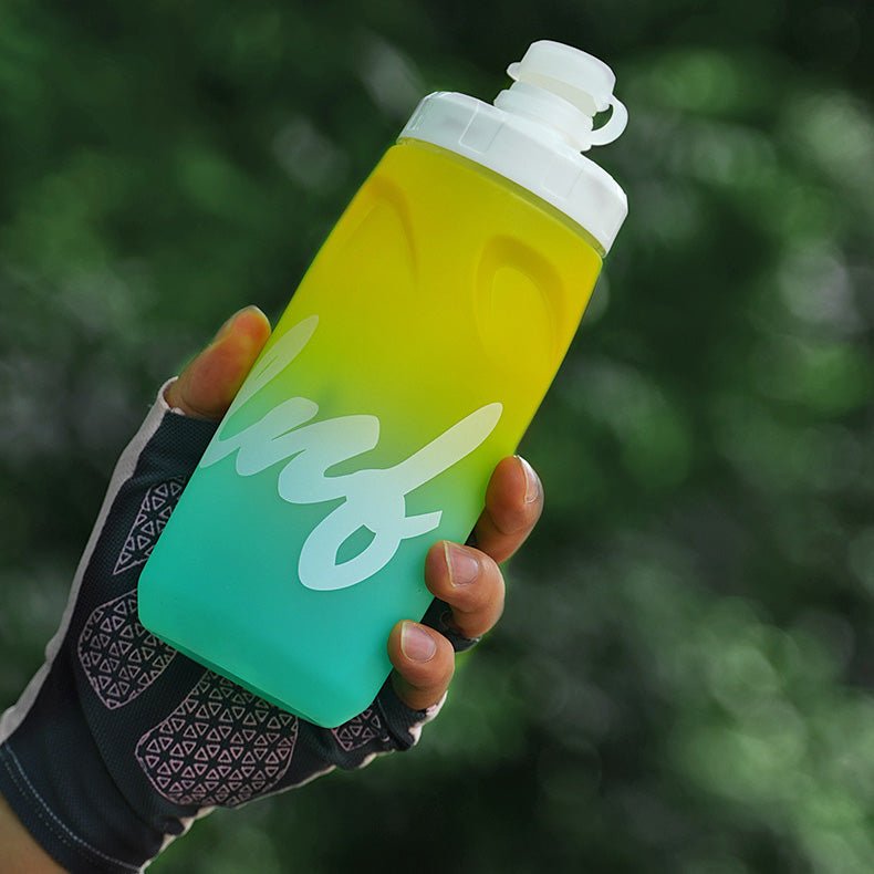 Gradient Squeeze Cycling Water Bottle Main| Yiran Sportslife