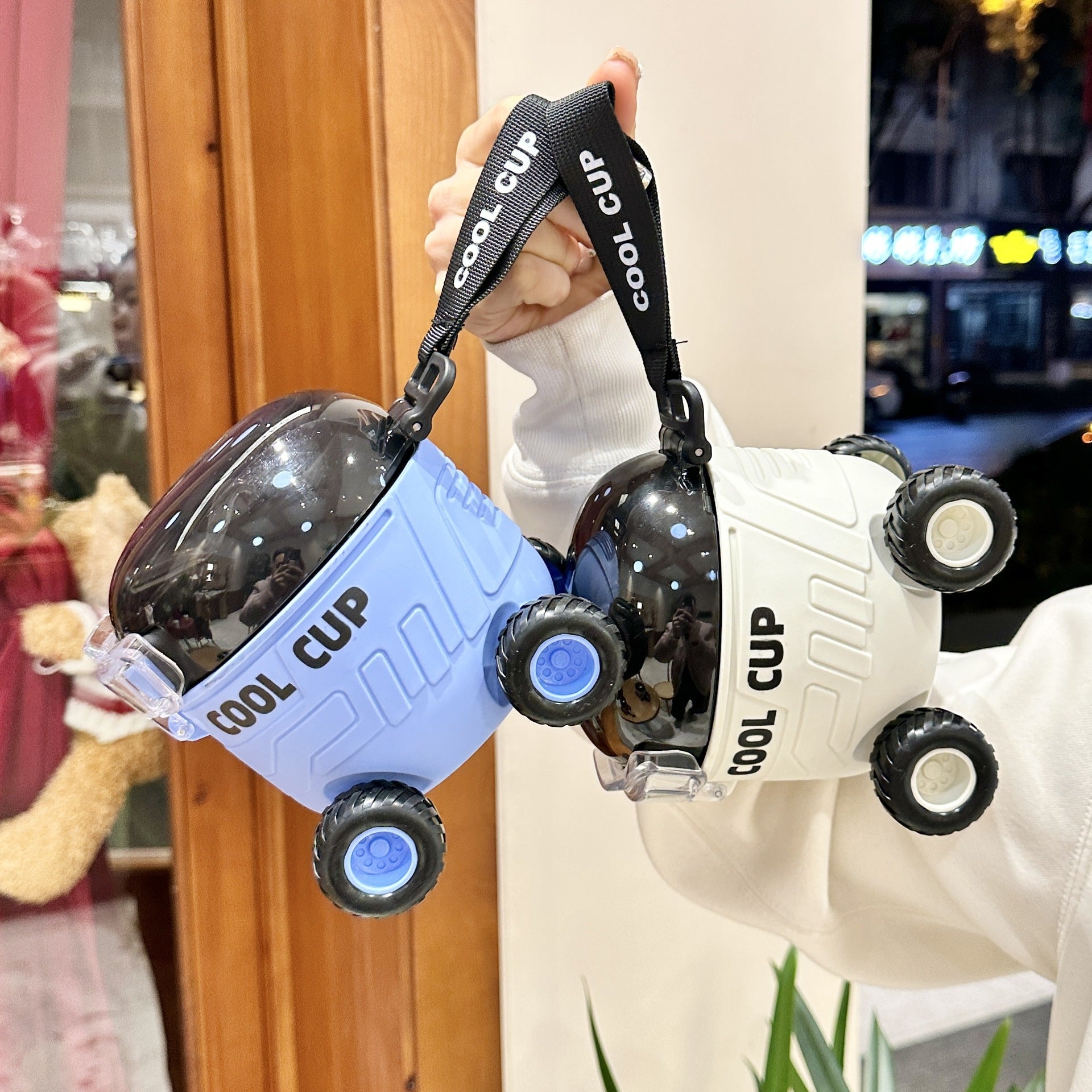 Kids Mars Rover Straw Water Bottle with Wheels Main|Yiran Sportslife