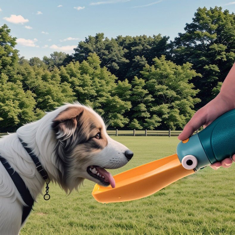 Toucan Dog Water Bottle Main| Yiran Sportslife
